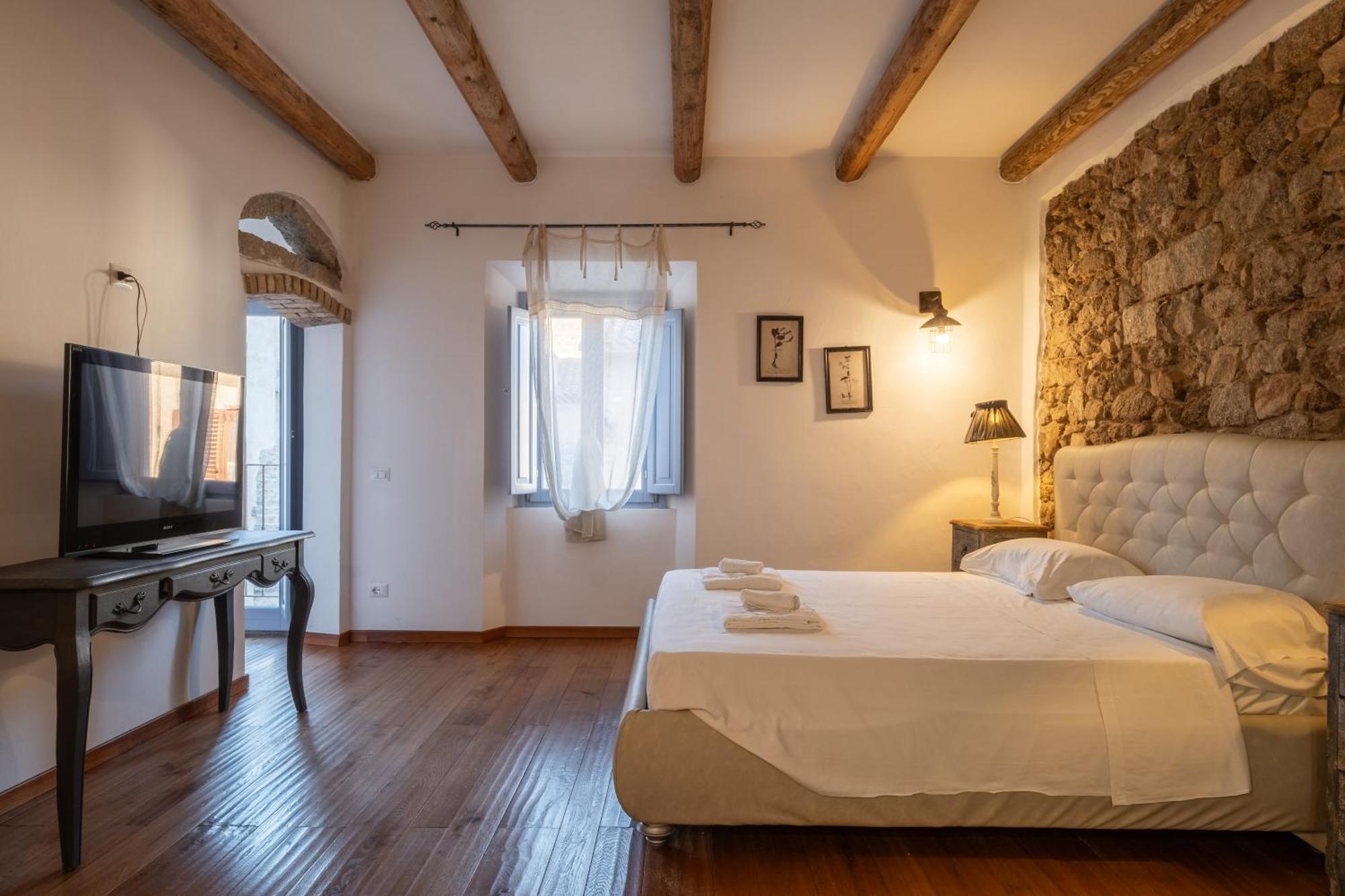 Dimoras Dimore Nel Cuore Di Olbia Exterior photo