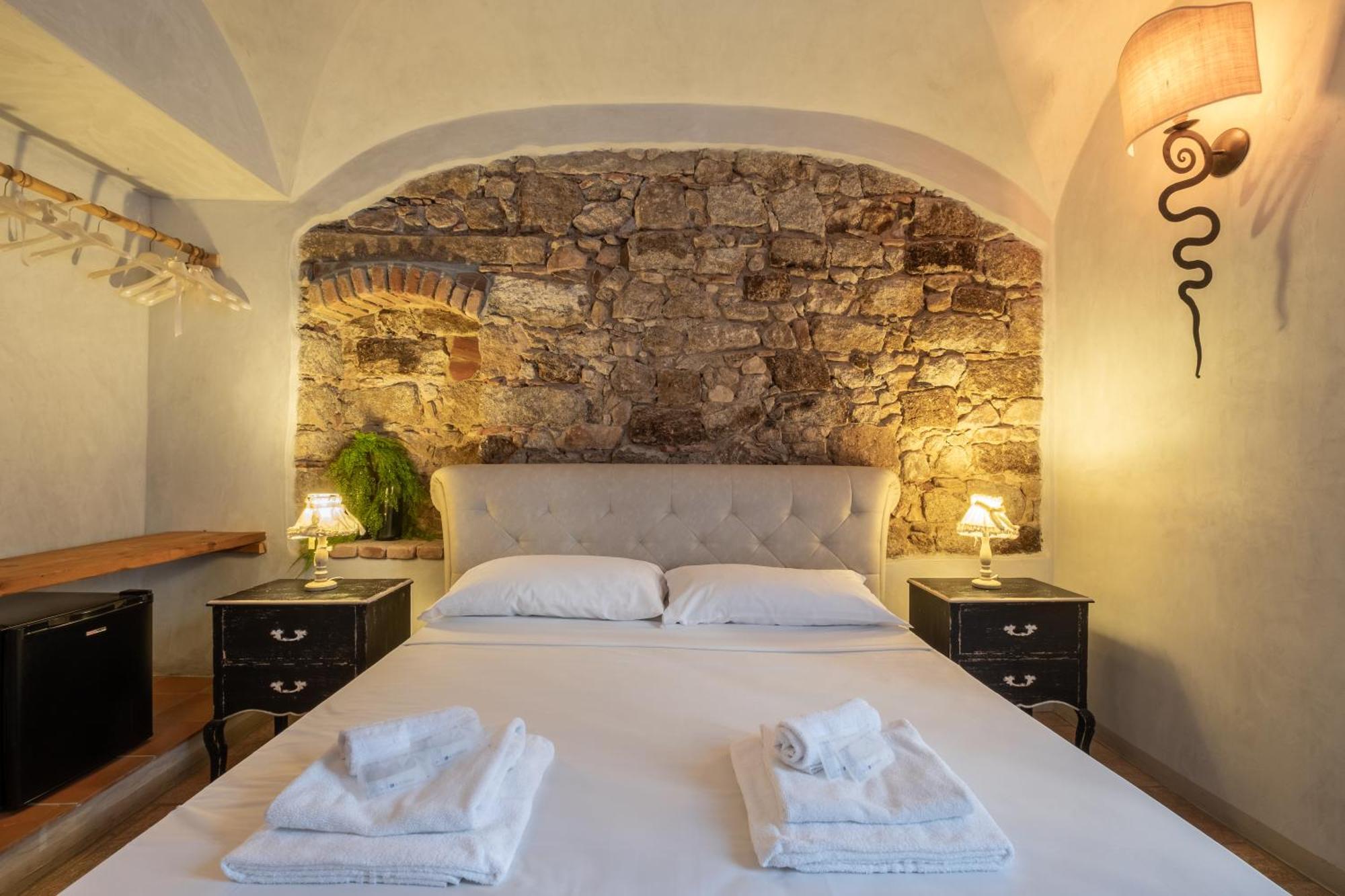 Dimoras Dimore Nel Cuore Di Olbia Exterior photo